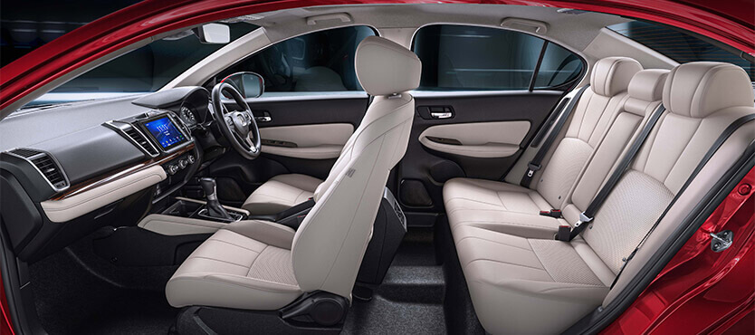 New Honda City e:HEV Interior - New Luxurious Two-Tone Ivory & Black Interior Colour Theme
